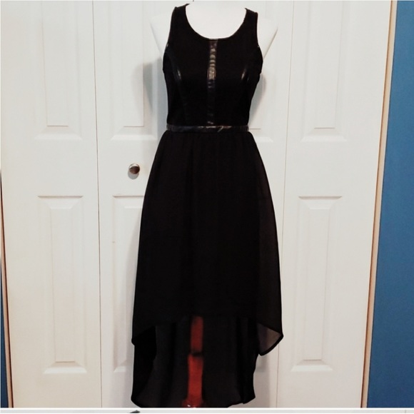 Size 3/4 dresses - Picture 8 of 11